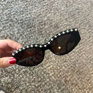 Lele Sadoughi Black Sunglasses with Pearl Details